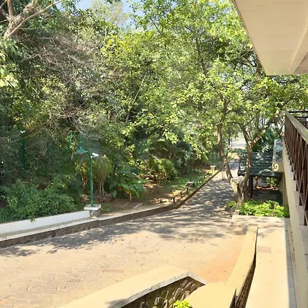 Upper Deck Resort - Stay And Relax At The Highest Peak Lonavala Exterior photo