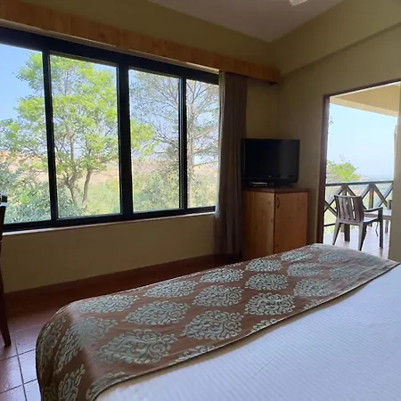 Upper Deck Resort - Stay And Relax At The Highest Peak Lonavala Exterior photo